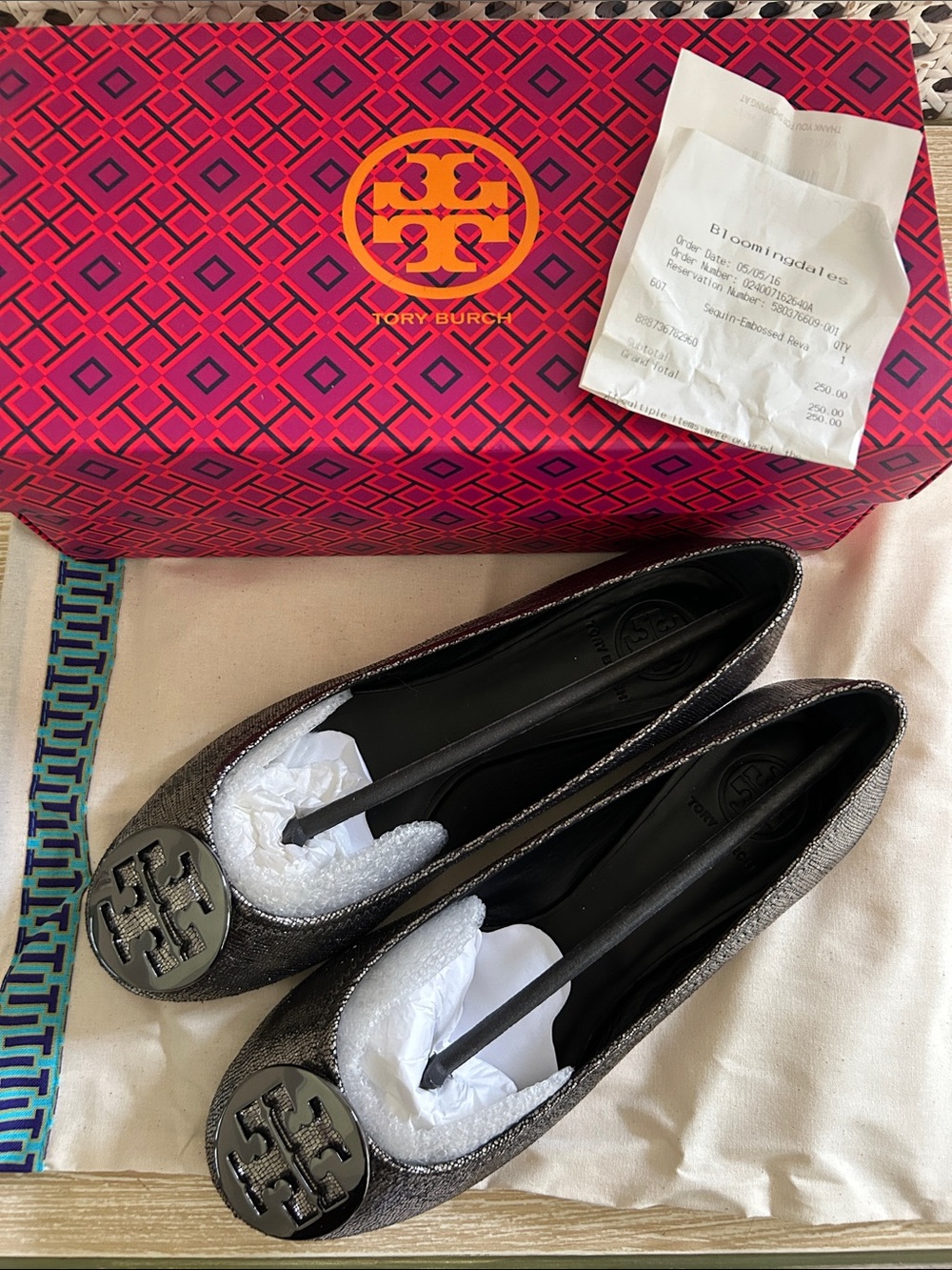 NWT in Box Tory Burch Pewter Reva Ballet Sequins Leather Size 9 (fits like 9.5)